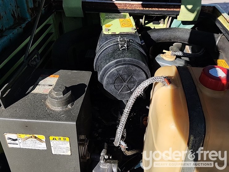 2005-yanmar-c30r-2-image-10