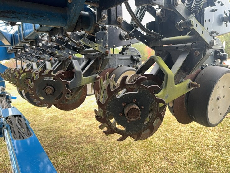 kinze-3660-image-78