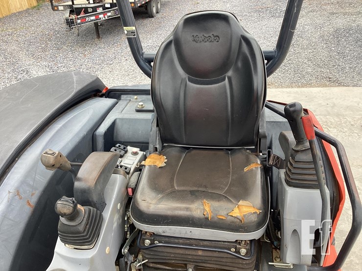 2018-kubota-kx057-4-image-15