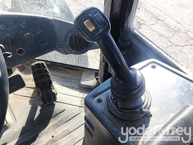 2009-caterpillar-930h-image-46