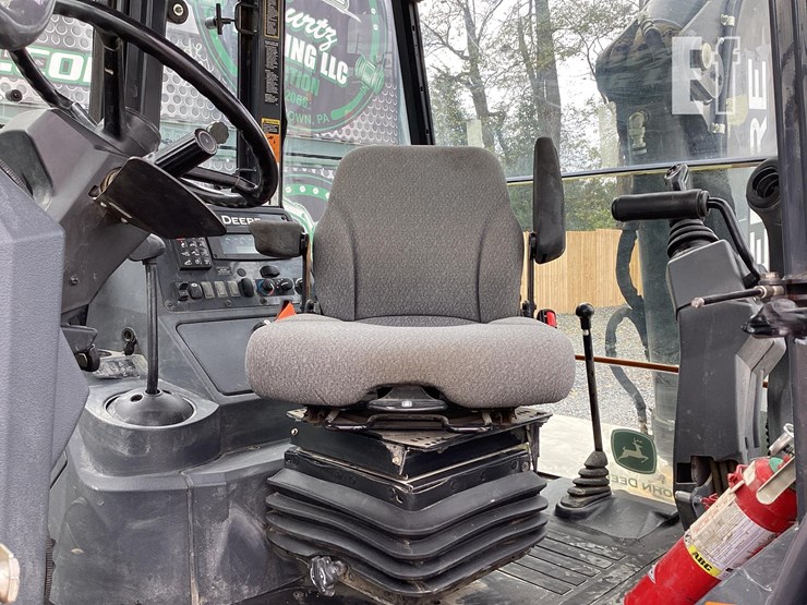 2017-deere-410l-image-15