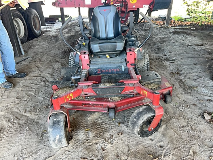 2000-hdx-toro-zero-turn-mower,-kawasaki-engine-image-1