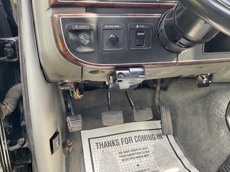 1988-ford-f250-xlt-lariat-image-15