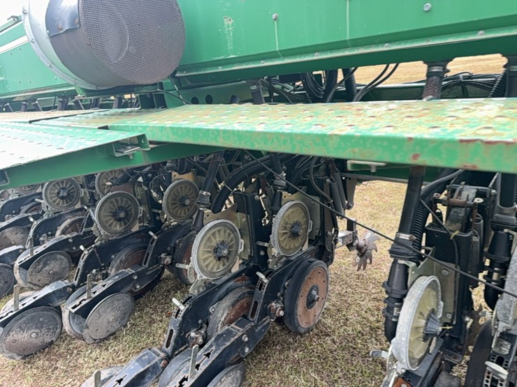 great-plains-2525a-image-18