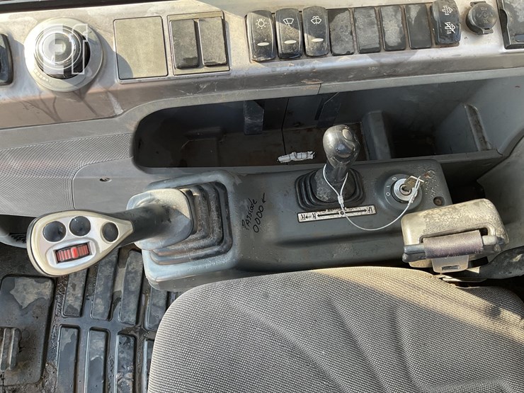 2014-bobcat-e85-image-16