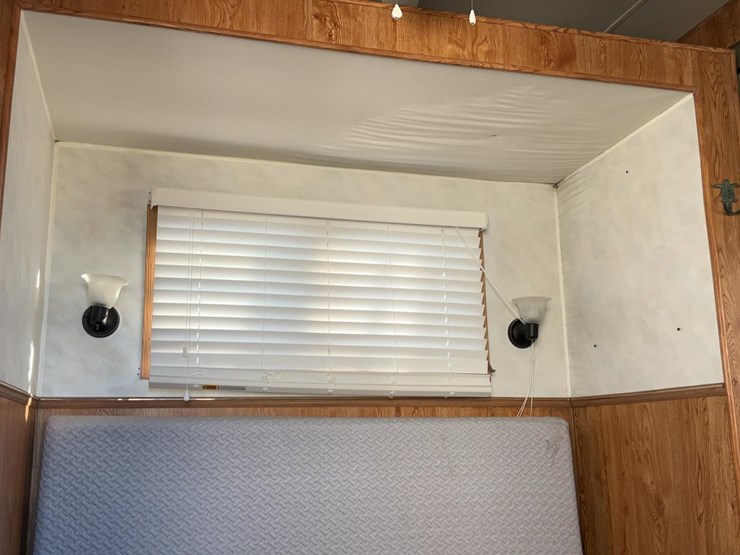 #2251-•-1997-hy-line-travel-trailer-image-15