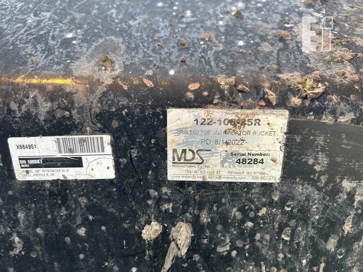 2014-case-721f-xr-image-53