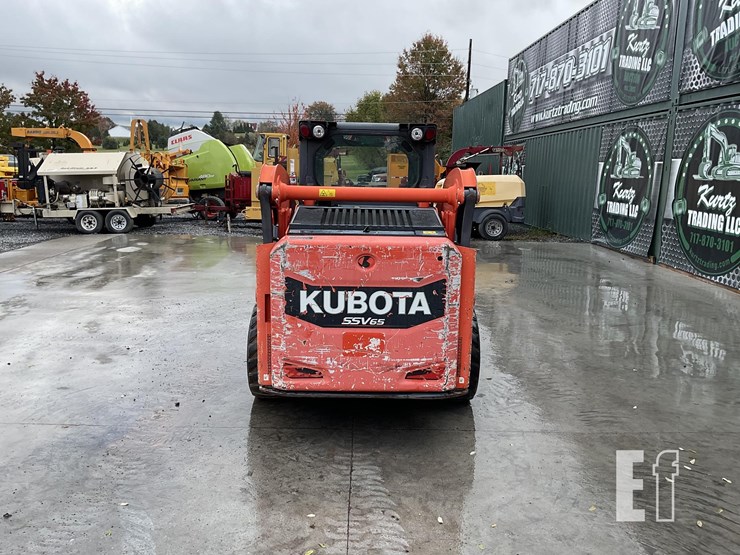 2017-kubota-ssv65-image-3