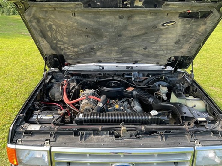 1988-ford-f250-xlt-lariat-image-22