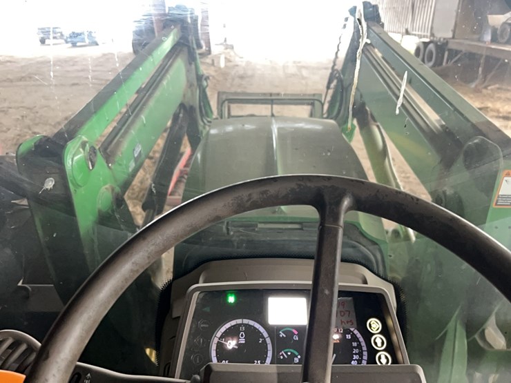john-deere-340-image-15
