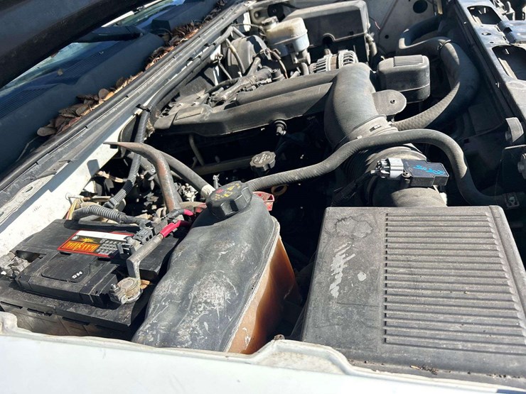 2012-chevrolet-silverado-1500-image-9