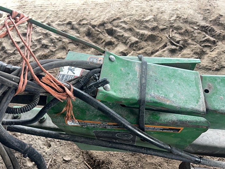 john-deere-3975-image-5