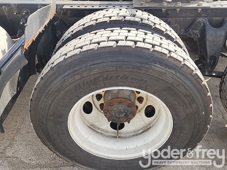 2021-international-rh613-image-12