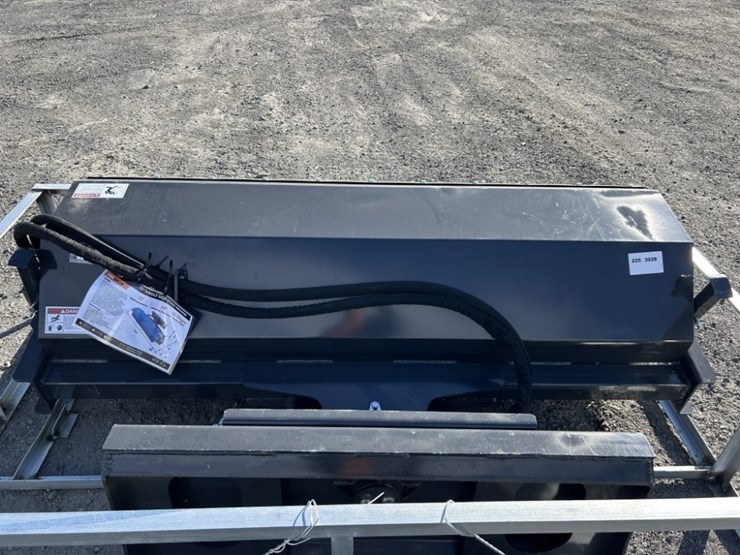 2025-arteer-assb-72w-angle-broom-image-3