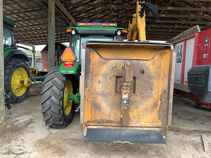 john-deere-6135e-image-29