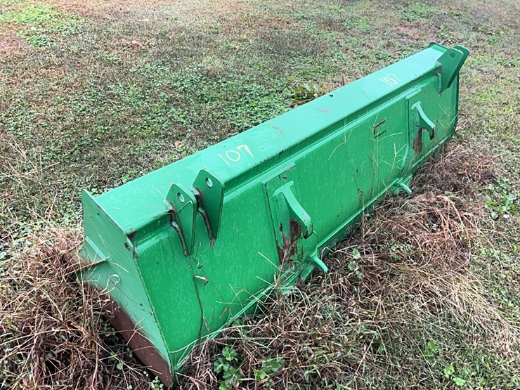 john-deere-340-image-30