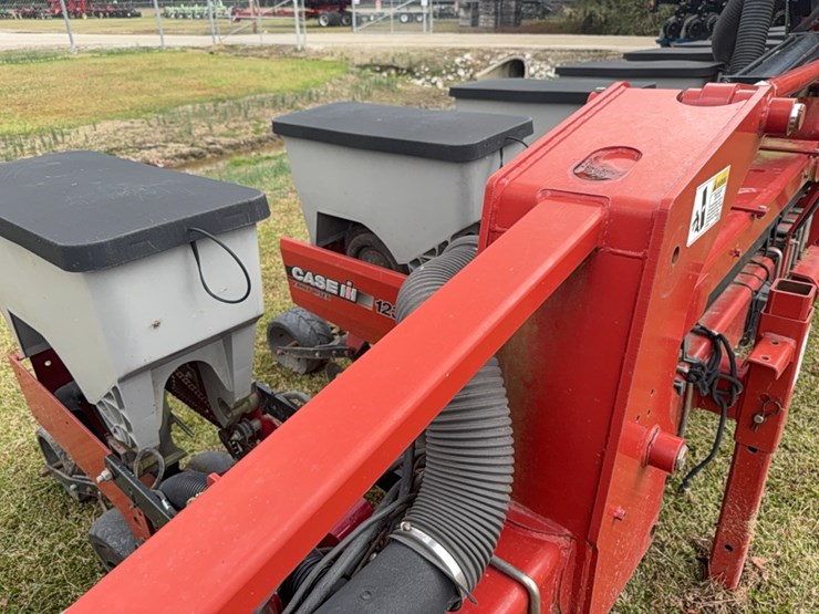 case-ih-1230-image-68