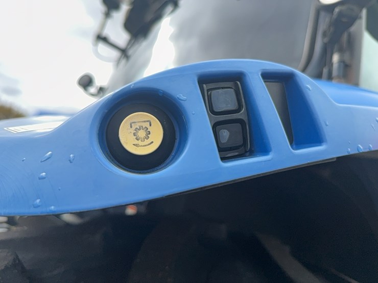 new-holland-t7.260-image-64