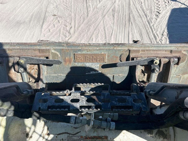 2017-bobcat-t650-image-23