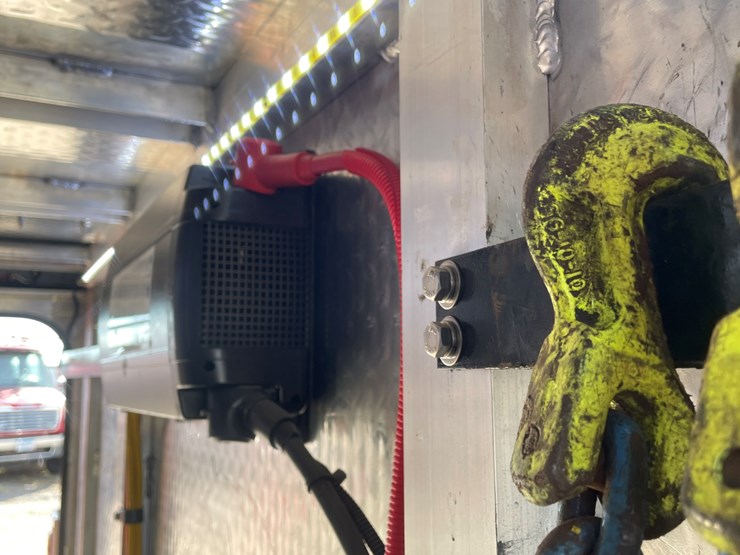 #3824-•-2019-peterbilt-heavy-rotator-(has-mn-title-in-delay,-may-take-6-8-weeks)-image-60