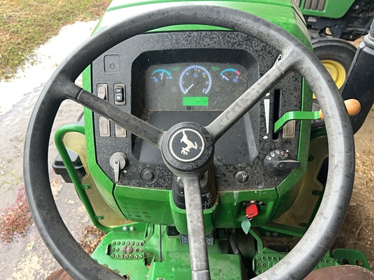 john-deere-5045e-image-10