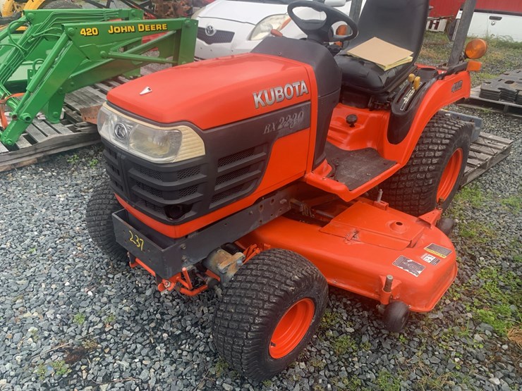kubota-bx2230-image-1