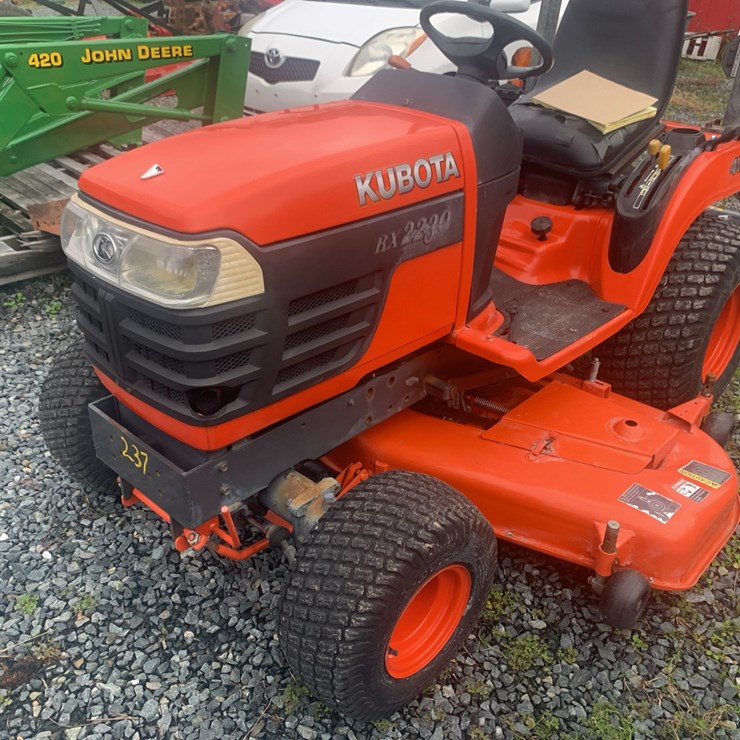 KUBOTA BX2230