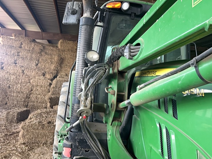 john-deere-340-image-25