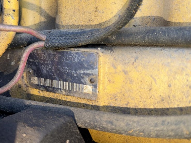 1985-john-deere-640c-image-34