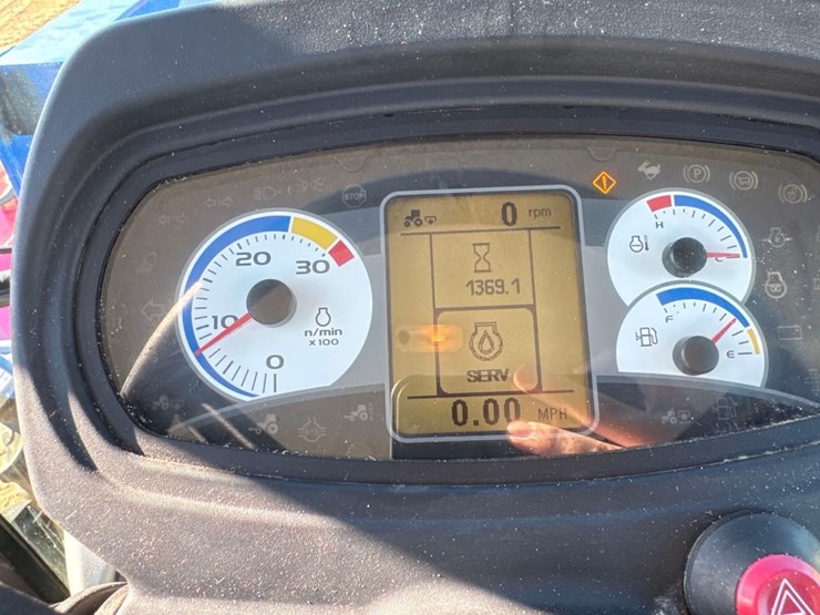 new-holland-t4.75-image-27