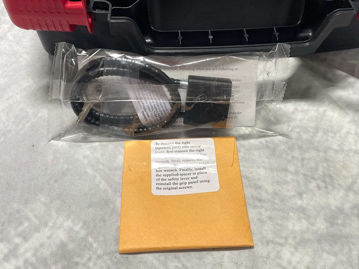 #5187-•-ruger-mark-4-22/45,-22-lr-semi-auto-pistol,-sn:-500228805,-(neenah,-wi)-image-32