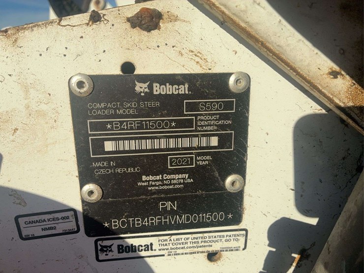 2021-bobcat-s590-image-8