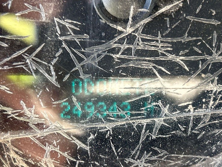 2014-chevrolet-silverado-3500-image-6