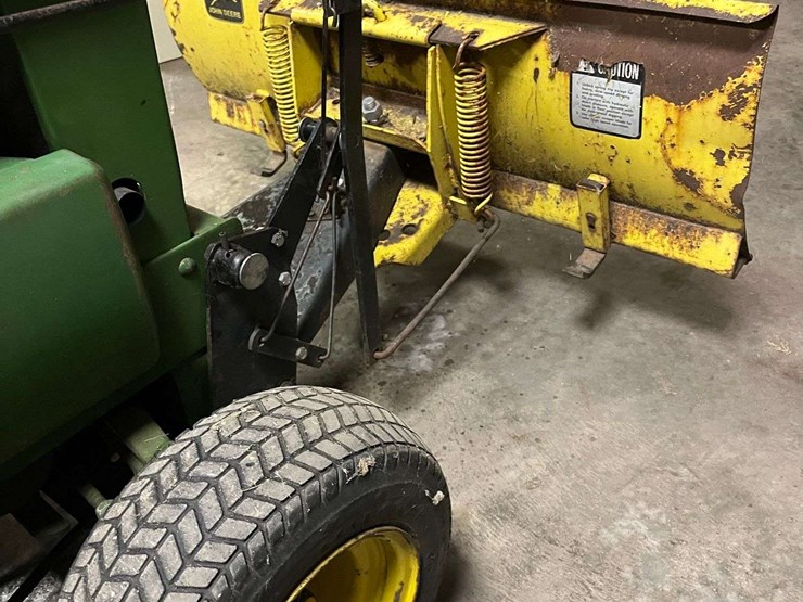 1969-john-deere-110-image-11