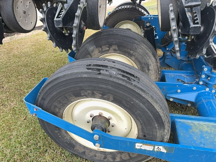 kinze-3660-image-107