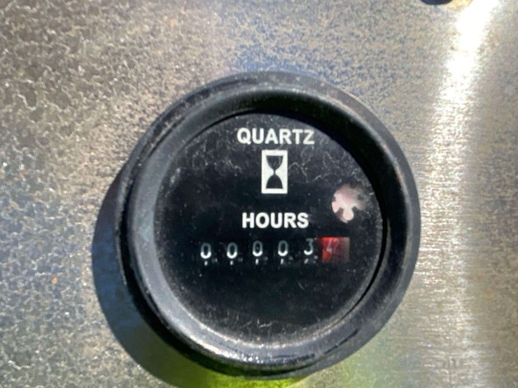 groundhog-rh14g-vibratory-articulated-tandem-smooth-drum-roller-image-15