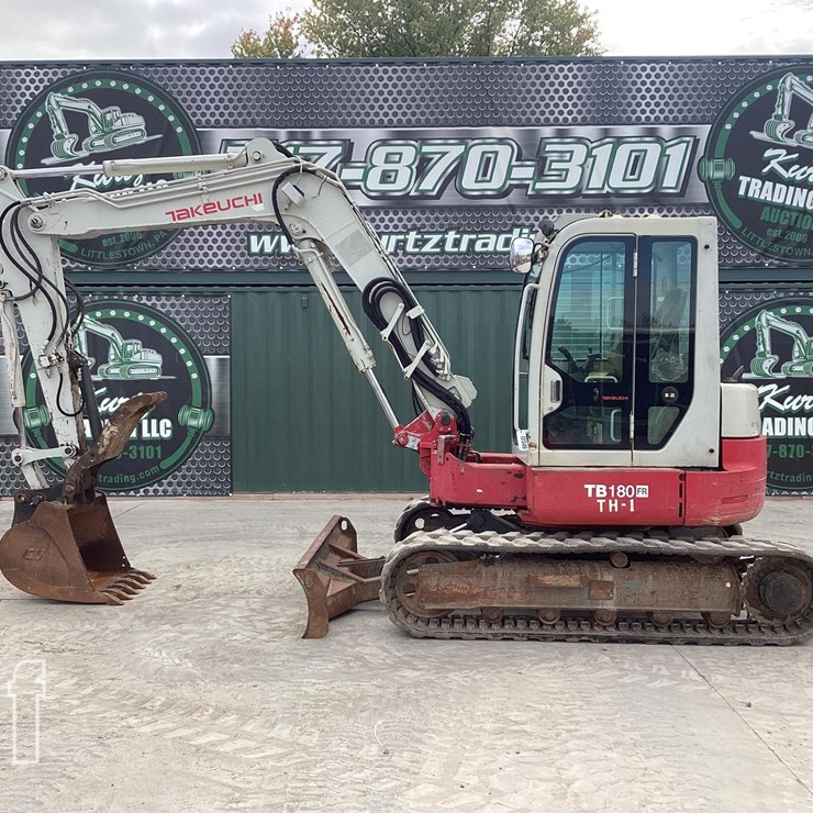 2013 TAKEUCHI TB180FR