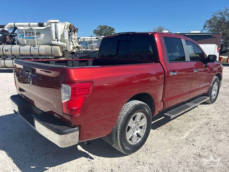 2019-nissan-titan-image-3