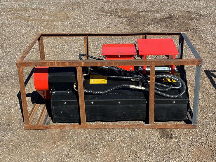 caterpillar-307-image-4