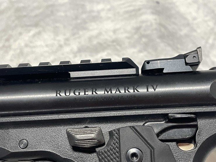 #5187-•-ruger-mark-4-22/45,-22-lr-semi-auto-pistol,-sn:-500228805,-(neenah,-wi)-image-17