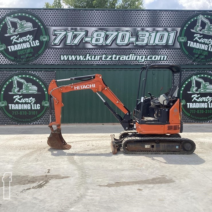 2021 HITACHI ZX26U-5