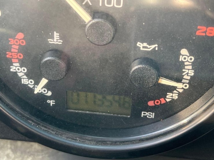 2014-mack-leu613-image-40