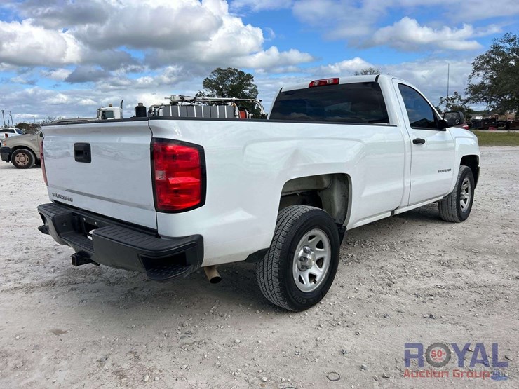 2017-chevrolet-silverado-1500-image-3