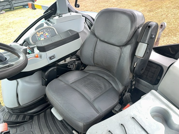 new-holland-t7.260-image-102