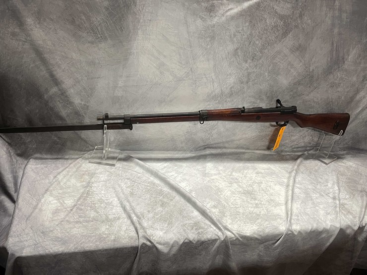 #8065-•-bolt-action-rifle,-sn:-77764,-(neenah,-wi)-image-10