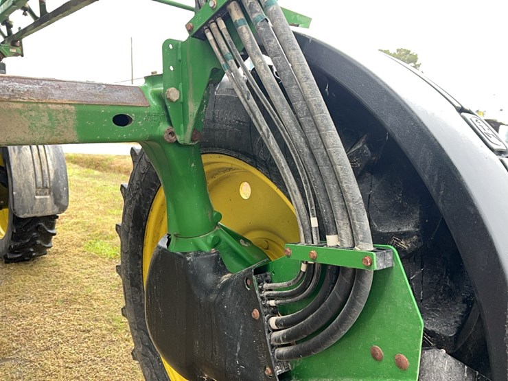 john-deere-r-image-17