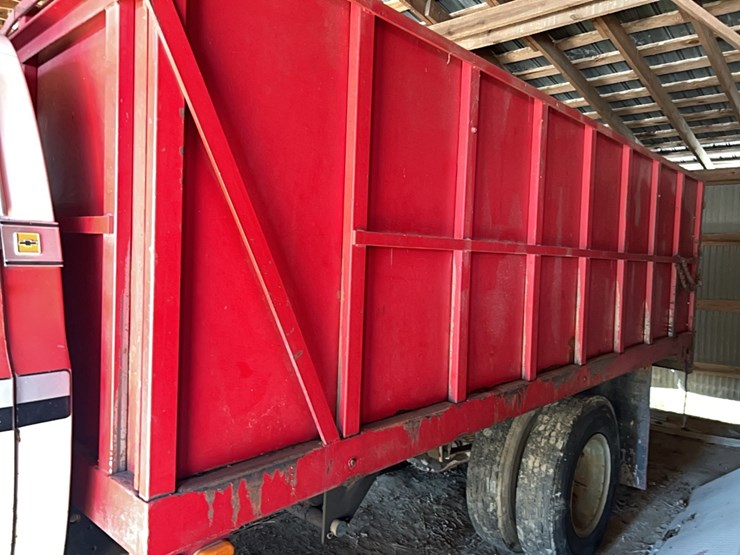 1977-chevrolet-c65-image-5