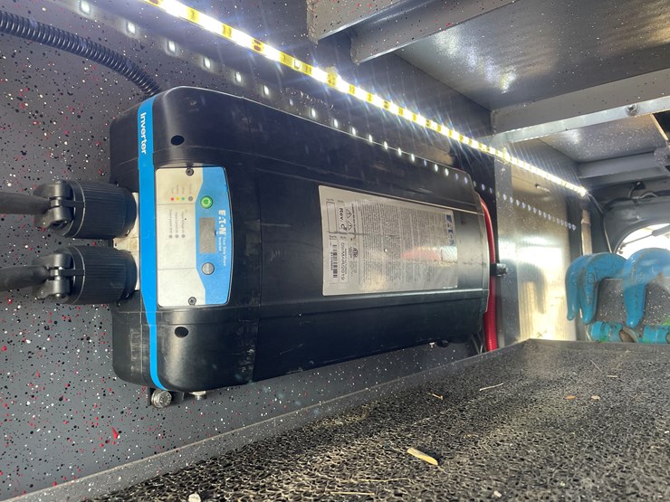 #3822-•-2019-peterbilt-heavy-rotator-truck-(has-mn-title-in-delay,-may-take-6-8-weeks)-image-111