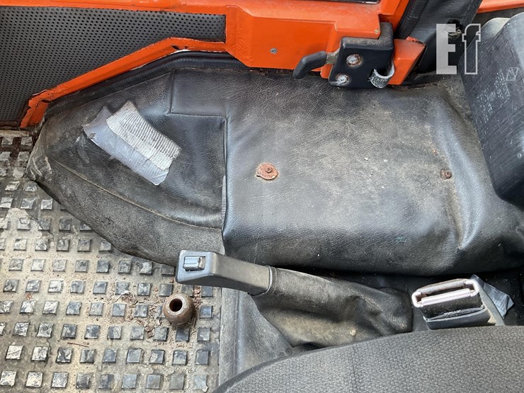 2006-holder-c9700-image-15