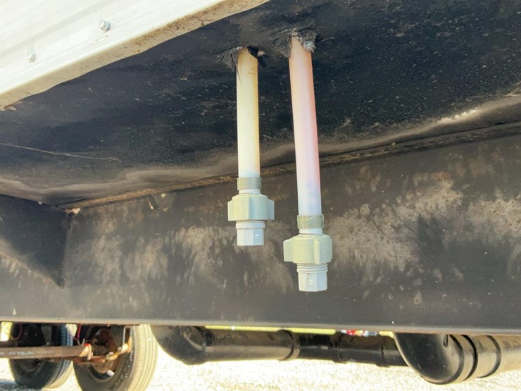 #2251-•-1997-hy-line-travel-trailer-image-11